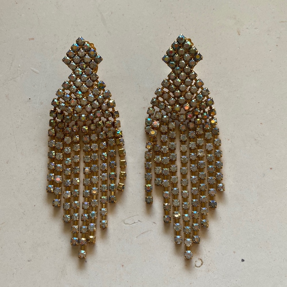 RHINESTONE CLIP EARRINGS